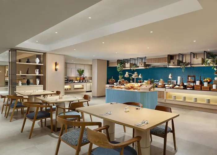 Hotel Hilton Garden Bali 4*
